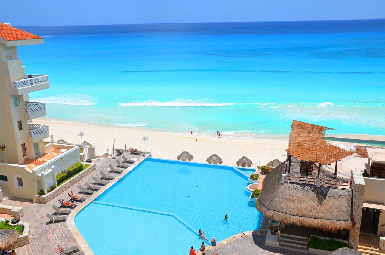 Ar Cancun Plaza Bagian luar foto