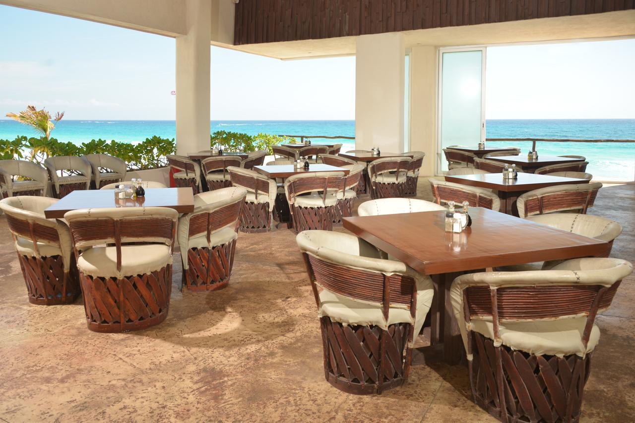 Ar Cancun Plaza Bagian luar foto